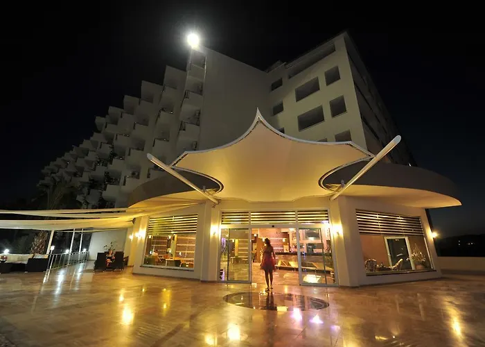 Asrin Hotel 4*